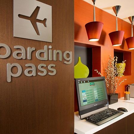 Courtyard By Marriott Waldorf Ξενοδοχείο Εξωτερικό φωτογραφία