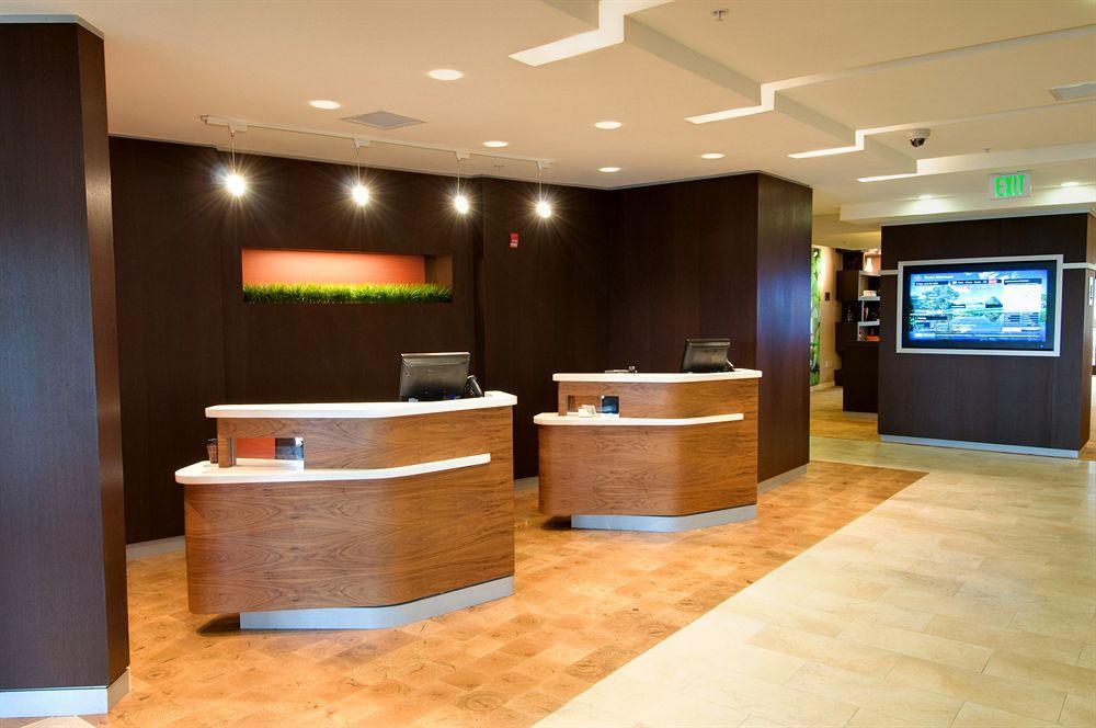 Courtyard By Marriott Waldorf Ξενοδοχείο Εξωτερικό φωτογραφία