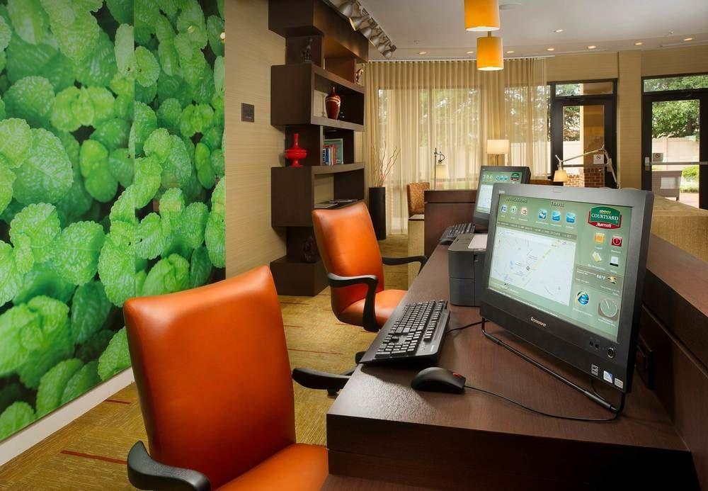 Courtyard By Marriott Waldorf Ξενοδοχείο Εξωτερικό φωτογραφία