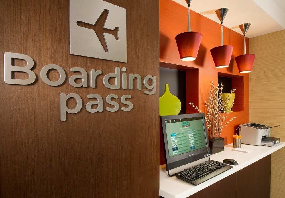 Courtyard By Marriott Waldorf Ξενοδοχείο Εξωτερικό φωτογραφία