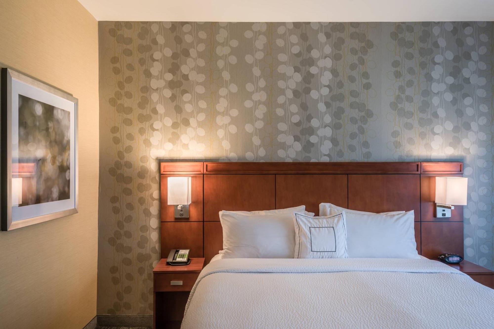 Courtyard By Marriott Waldorf Ξενοδοχείο Εξωτερικό φωτογραφία