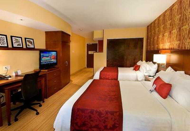 Courtyard By Marriott Waldorf Ξενοδοχείο Εξωτερικό φωτογραφία