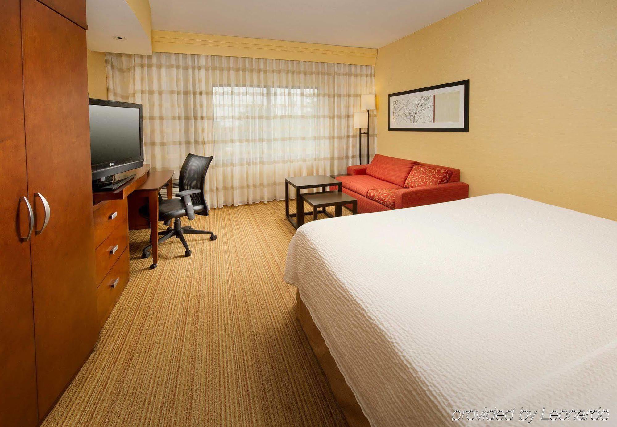 Courtyard By Marriott Waldorf Ξενοδοχείο Εξωτερικό φωτογραφία
