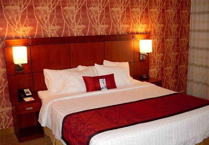 Courtyard By Marriott Waldorf Ξενοδοχείο Εξωτερικό φωτογραφία