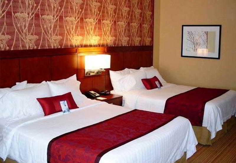 Courtyard By Marriott Waldorf Ξενοδοχείο Εξωτερικό φωτογραφία