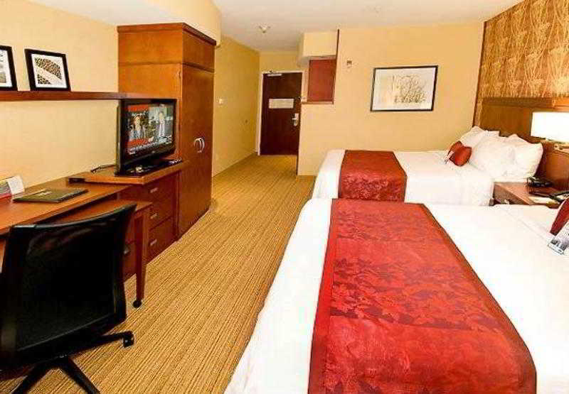 Courtyard By Marriott Waldorf Ξενοδοχείο Εξωτερικό φωτογραφία